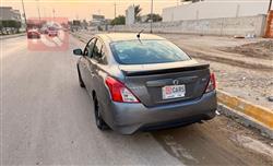 نيسان فيرسا